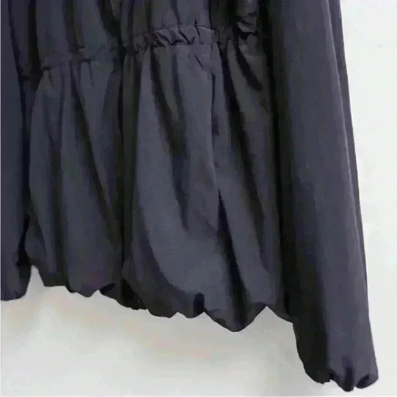 RARE Lululemon Cinched-Waist
Hooded Jacket Size 6 Black - Picture 5 of 7